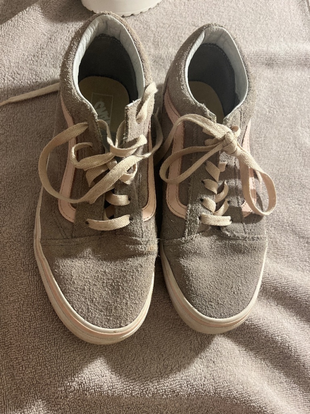 Girls vans